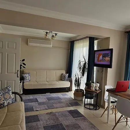 Apartment Fethiyede Havuzlu Sitede Kiralik Tatil Evi